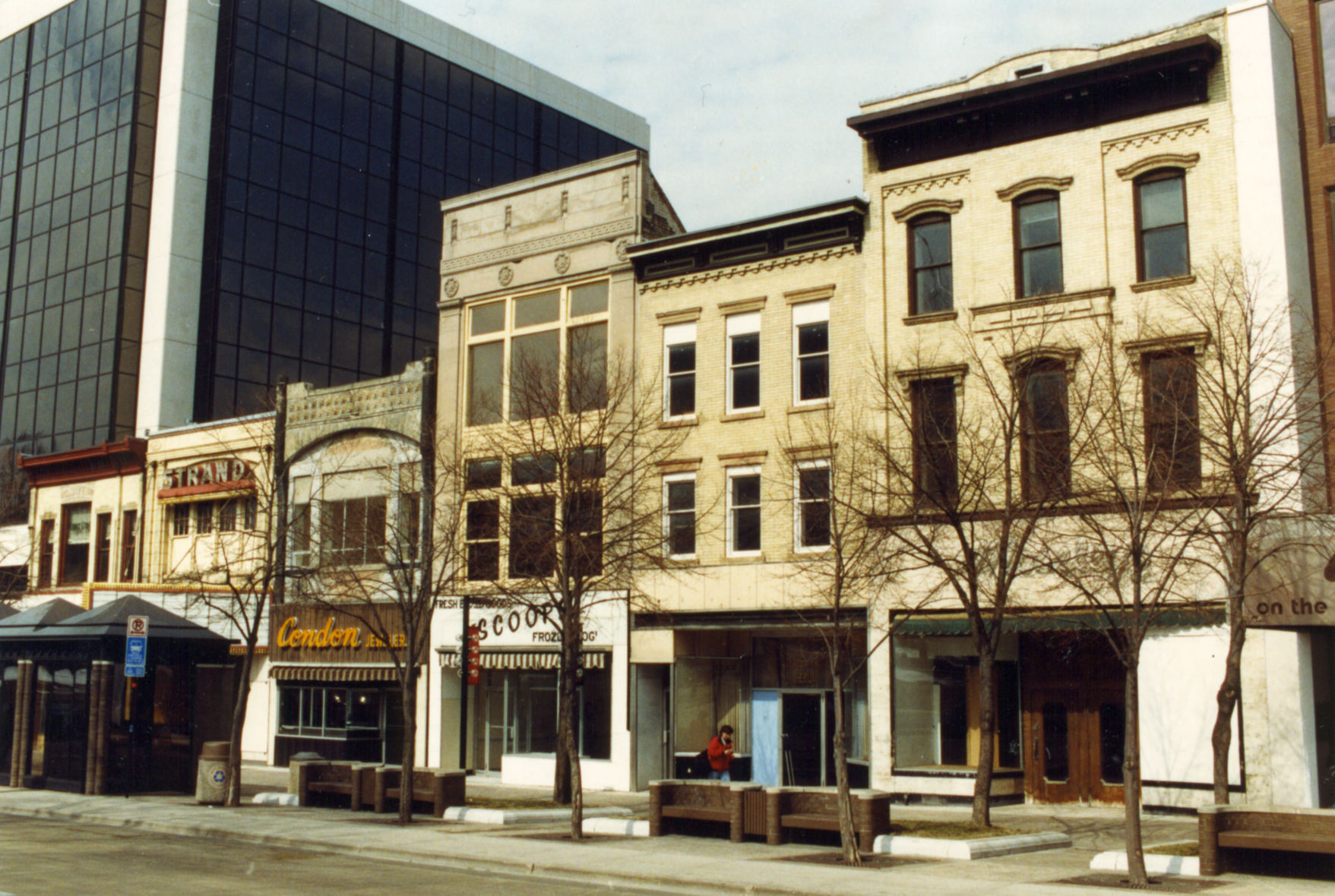 1993 - E. Mifflin St.